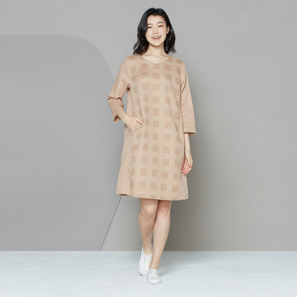 方格七分袖洋裝-歐蕾棕產品圖