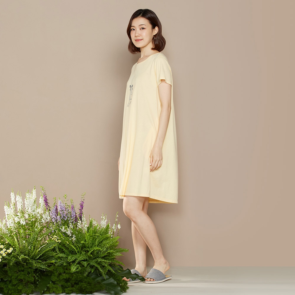 【乳木果】巴黎鐵塔印花短袖洋裝-鵝絨黃產品圖